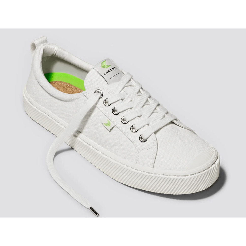 Cariuma Womens OCA Low Top Sneakers Size 9 Off White Canvas Organic Cotton NIB